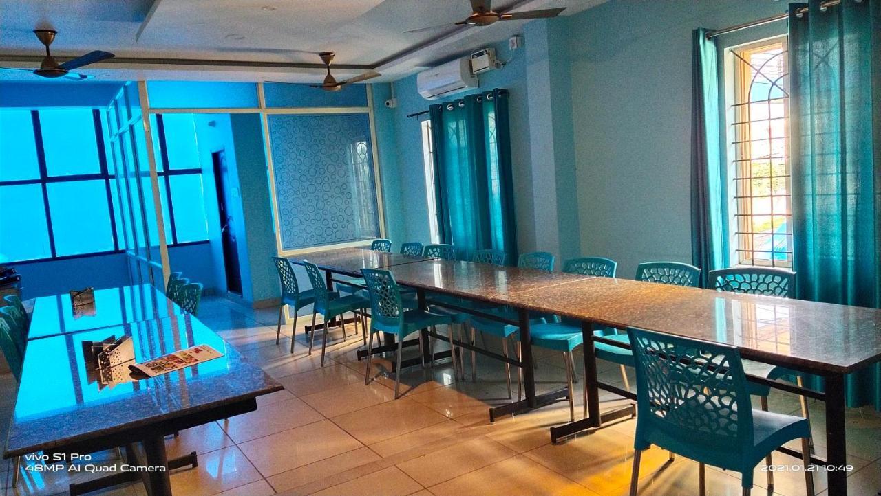 ホテルShree Manjushree Residency ウドゥピ エクステリア 写真