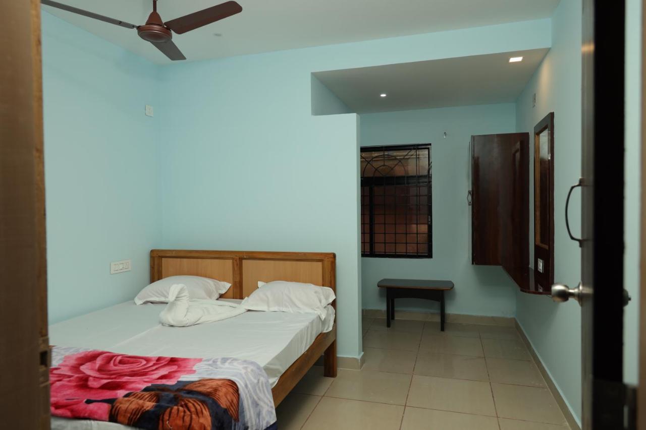 ホテルShree Manjushree Residency ウドゥピ エクステリア 写真