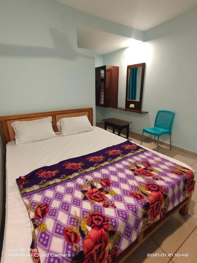 ホテルShree Manjushree Residency ウドゥピ エクステリア 写真
