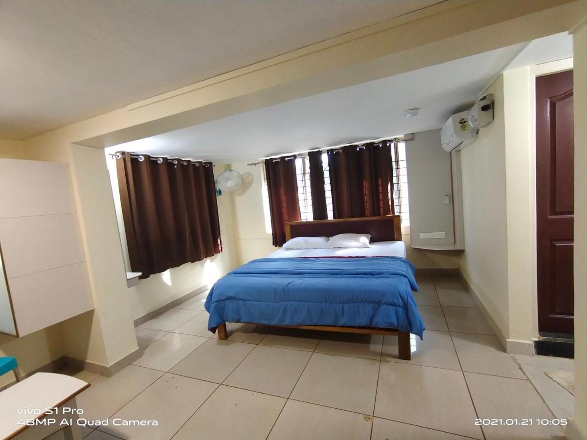 ホテルShree Manjushree Residency ウドゥピ エクステリア 写真